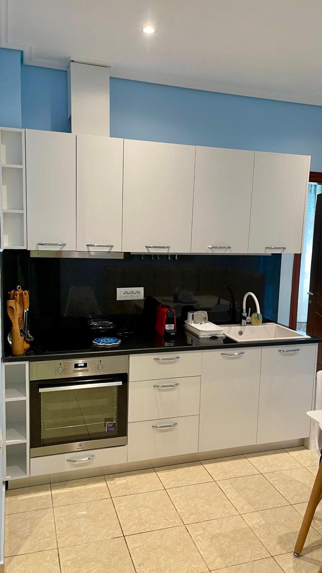 Sea Breeze Apartment ساراندا المظهر الخارجي الصورة